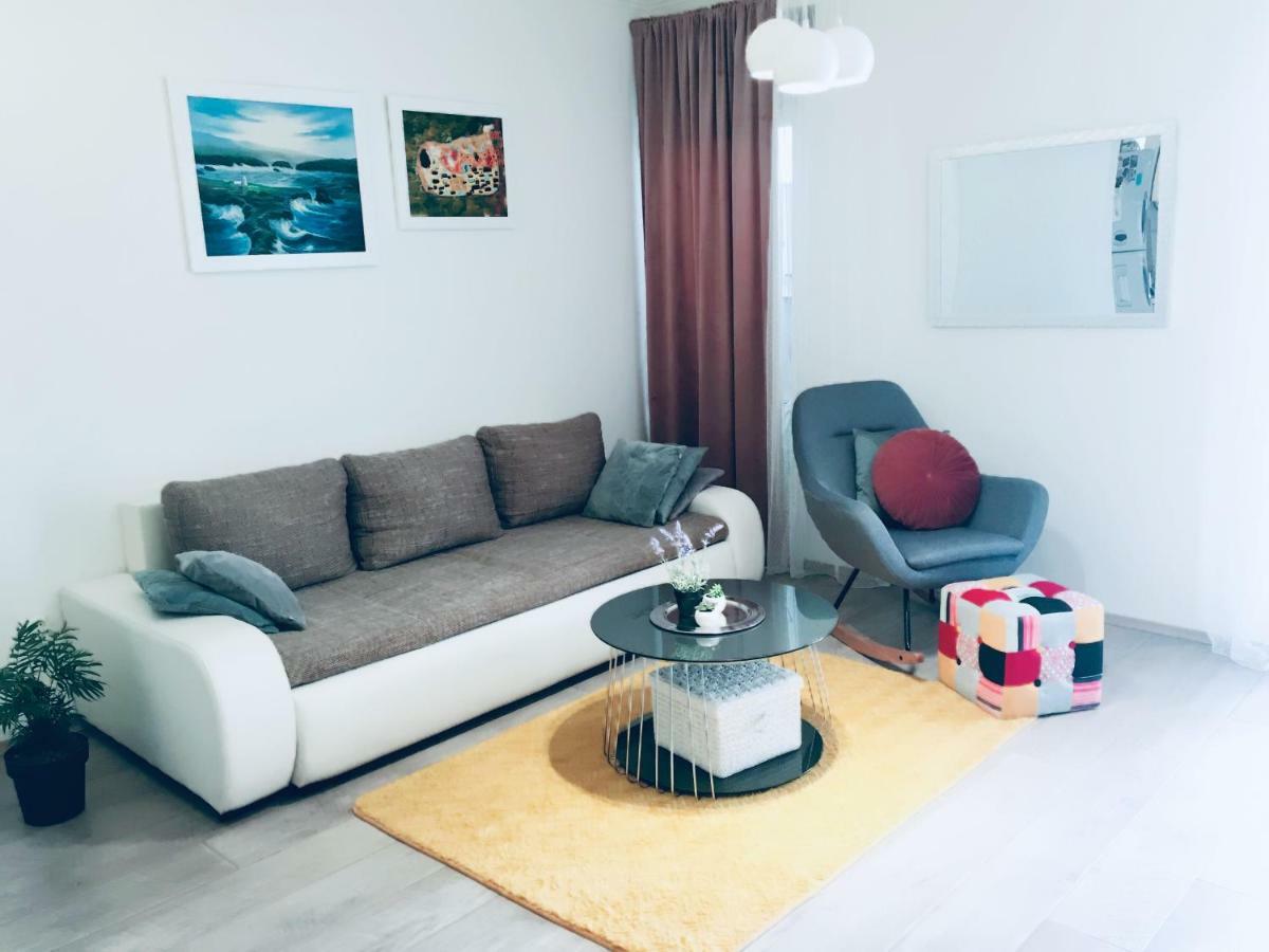 Apartman Grey 2 Minutes From Sea Apartman Makarska Kültér fotó